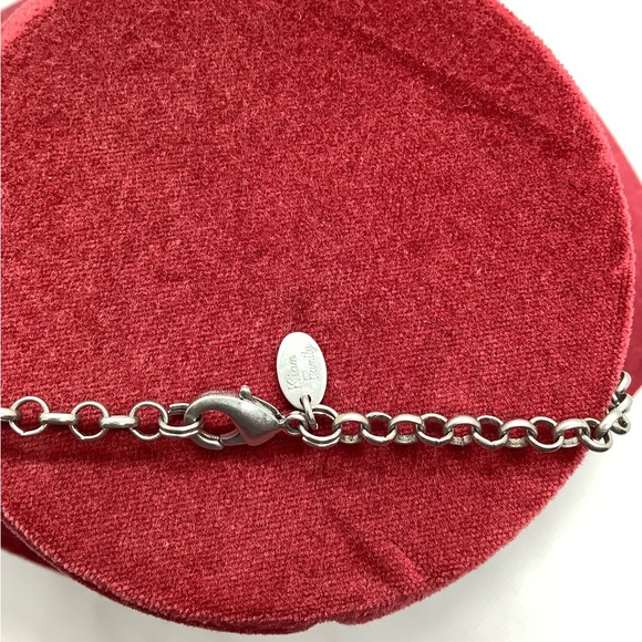 Kiam Family Statement Necklace - Picture 5 of 6